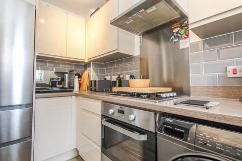 5 Rope Leys, Shortstown, Bedford, MK42 0YB