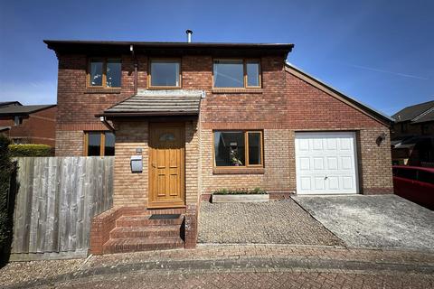 3 bedroom detached house for sale, Parcandowr, Grampound Road