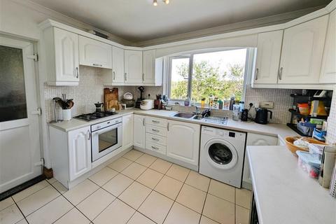 undefined, Newfield Road, Sherwood, Nottingham, NG5 1HF