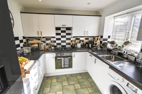 119 Ravenscroft, Hook, RG27 9NP