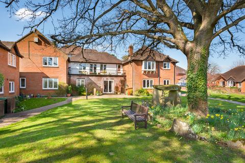 2 bedroom retirement property for sale, War Memorial Place, Henley-on-Thames RG9