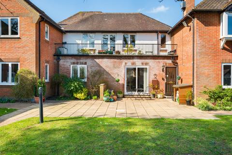 2 bedroom retirement property for sale, War Memorial Place, Henley-on-Thames RG9