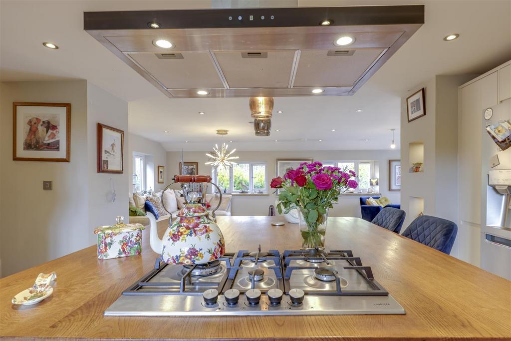 Breakfast Kitchen Alt 2