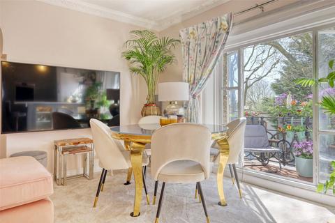 1 bedroom apartment for sale, Cambridge Court, Cambridge Road, Southend-on-Sea, Essex, SS1