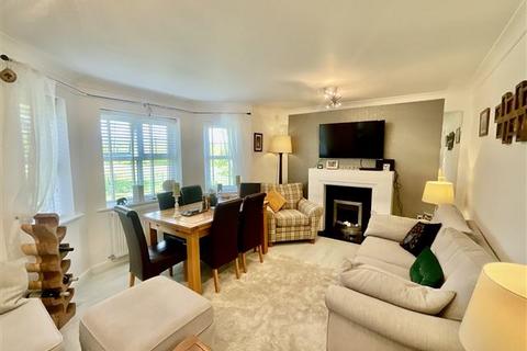 80 Pickard Drive, Sheffield, S13 8EX
