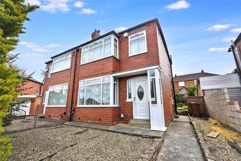 3 bedroom semi-detached house to rent, Calverley Gardens, Leeds, West Yorkshire
