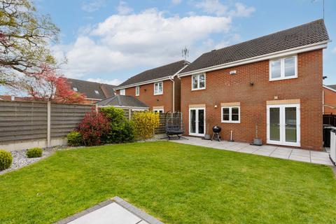 4 bedroom detached house for sale, Snowdrop Close, Warwickshire CV12