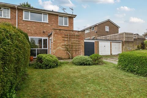12 Primrose Close, Purley On Thames, Reading, RG8 8DG