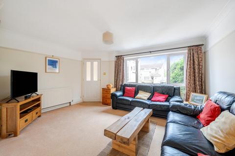 12 Primrose Close, Purley On Thames, Reading, RG8 8DG