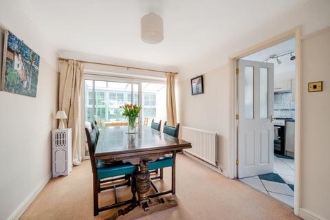 12 Primrose Close, Purley On Thames, Reading, RG8 8DG