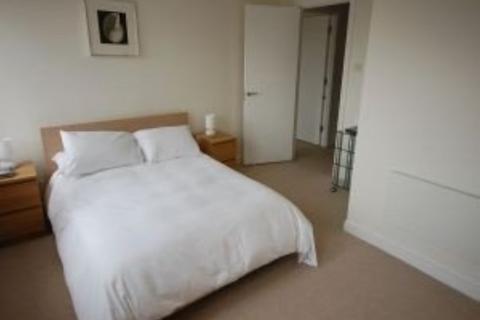 2 bedroom apartment to rent, Queens Wharf, Reading RG1