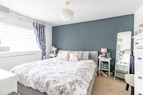 10 Grasmere Road, St Albans, AL1 5PY