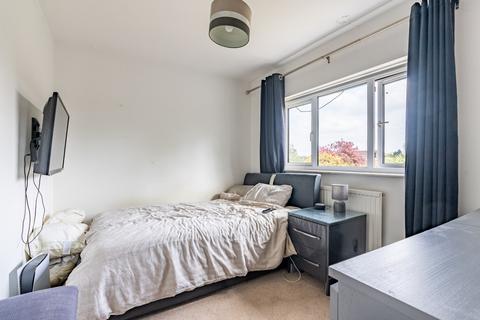 10 Grasmere Road, St Albans, AL1 5PY