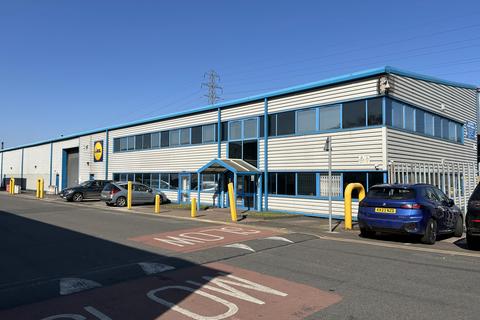 Industrial unit to rent - Multipark Hill Top, West Bromwich B70