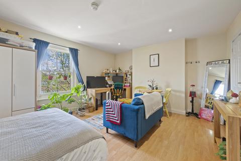 undefined, Lydia Court, Kingston upon Thames KT1