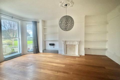 undefined, Clifton Gardens, Kent CT20