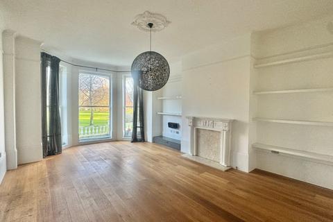 undefined, Clifton Gardens, Kent CT20