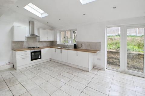 4 bedroom detached house for sale, The Croft, Glossop SK13