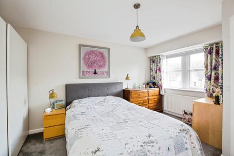 22 Daisy Hill Close, Luddendenfoot, Halifax, HX2 6NZ