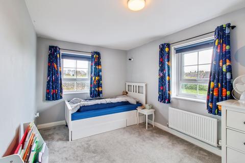 2 Barton Way, Morley, Leeds, LS27 0GL