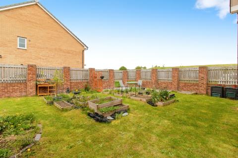 2 Barton Way, Morley, Leeds, LS27 0GL