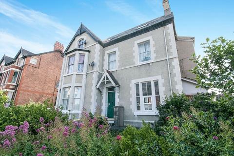 2 bedroom apartment to rent - Woodland Road West, Clwyd LL29