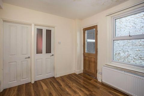 1 bedroom flat to rent, Addiscombe Road, Hertfordshire WD18