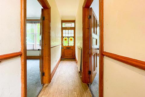 3 bedroom terraced house for sale, Park Vale Road, Leicester