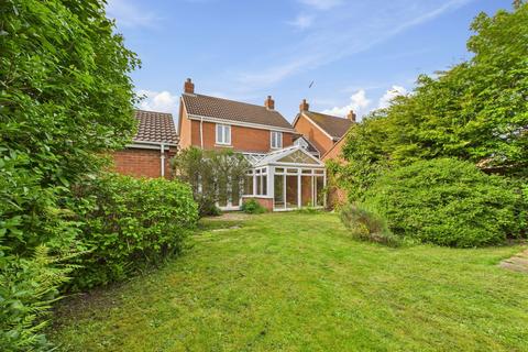3 bedroom link detached house for sale, Saunders Close, Sugar Way, Peterborough, PE2