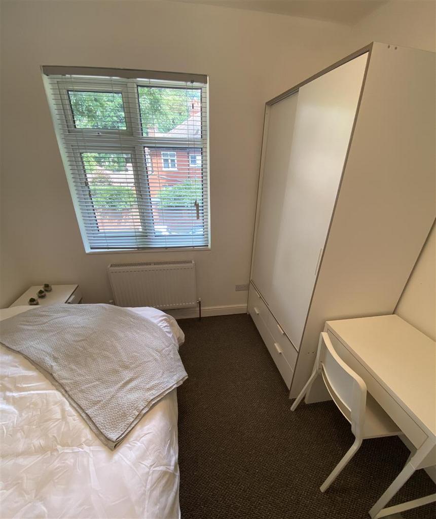 Bedroom 5