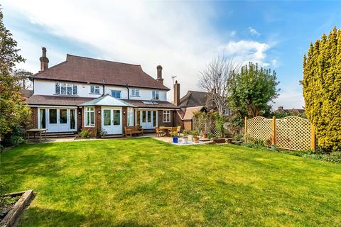 21 Gateways, Guildford, GU1 2LF