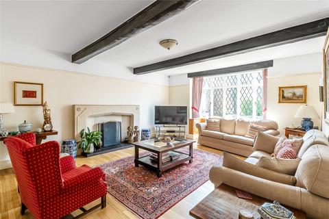21 Gateways, Guildford, GU1 2LF