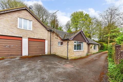 4 bedroom chalet for sale, Ludgershall Road, Collingbourne Ducis, Marlborough