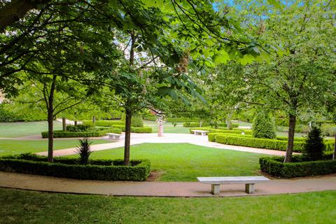 2 bedroom apartment for sale, Park Lodge Avenue, Kensington House, UB7