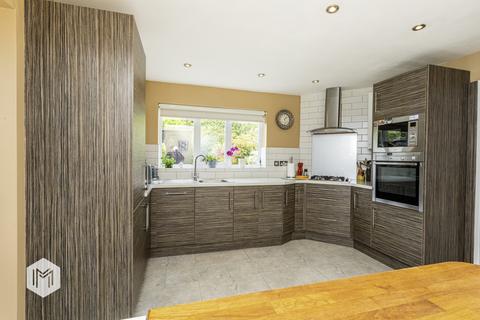 4 bedroom detached house for sale, Restormel Avenue, Aspull, Wigan, Greater Manchester, WN2 1XU