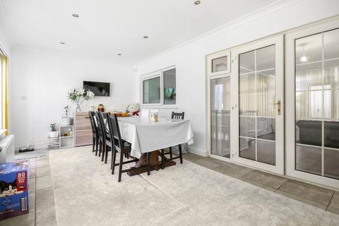 4 bedroom terraced house for sale, Turnberry, Bracknell RG12