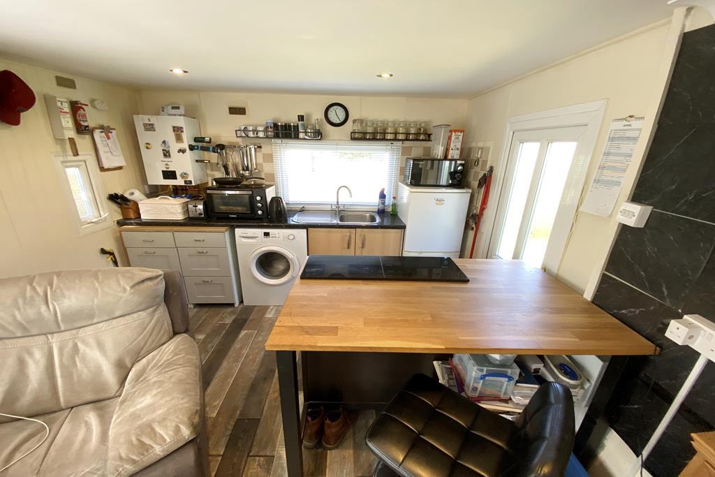 Breakfast Bar