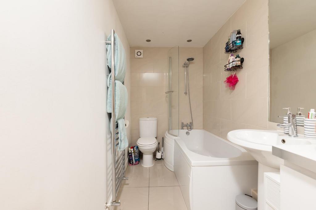 Flat 1, 17 Sydenham Hill, BS6-4.jpg