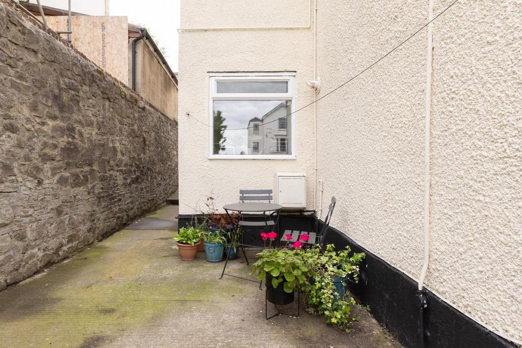 Flat 1, 17 Sydenham Hill, BS6-19.jpg