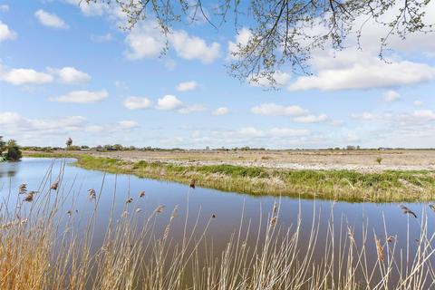 5 bedroom detached house for sale, Hythe Road, Dymchurch, Romney Marsh, Kent