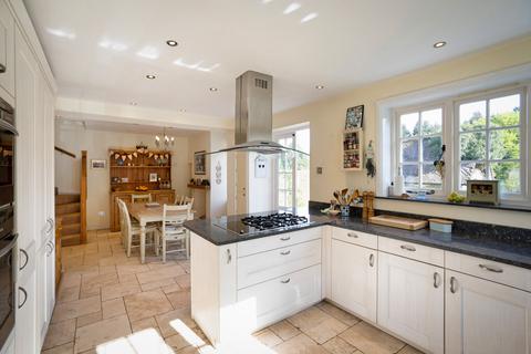 undefined, Farley Heath, Albury, Guildford, Surrey, GU5