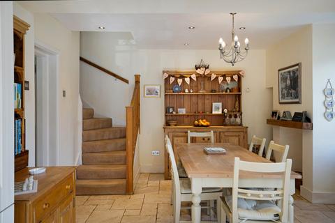 undefined, Farley Heath, Albury, Guildford, Surrey, GU5