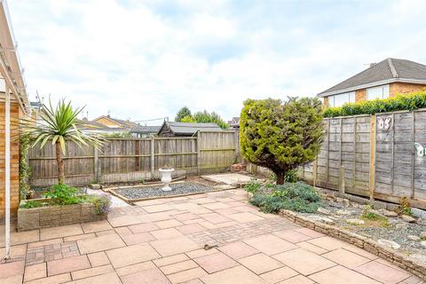 3 bedroom detached bungalow for sale, Curlew Glebe, Dunnington, York, YO19 5PQ