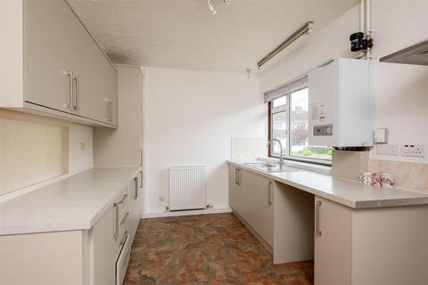 3 bedroom detached bungalow for sale, Curlew Glebe, Dunnington, York, YO19 5PQ