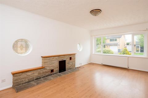 3 bedroom detached bungalow for sale, Curlew Glebe, Dunnington, York, YO19 5PQ