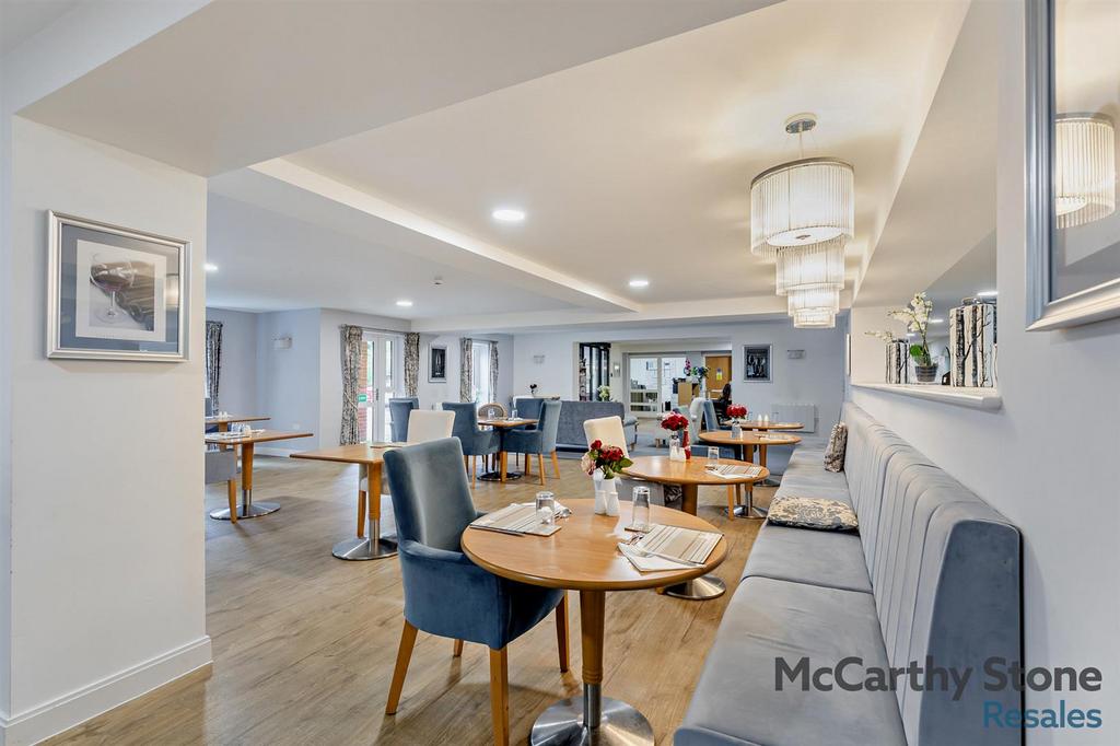 8644604-interior15-800.jpg