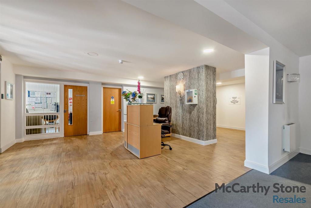 8644135-interior02-800.jpg