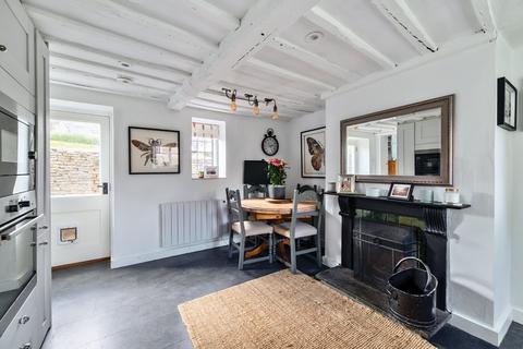 undefined, Maces Hill, Daglingworth, Cirencester, Gloucestershire, GL7