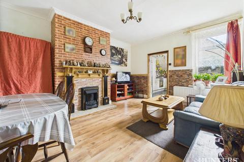 1 bedroom flat for sale, Barr House Avenue, Consett