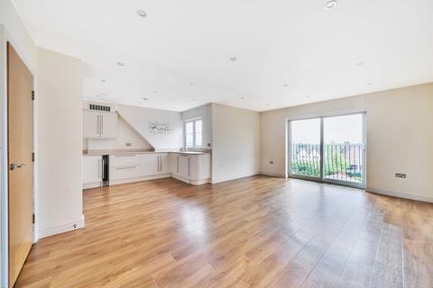 undefined, Kingsend, Ruislip